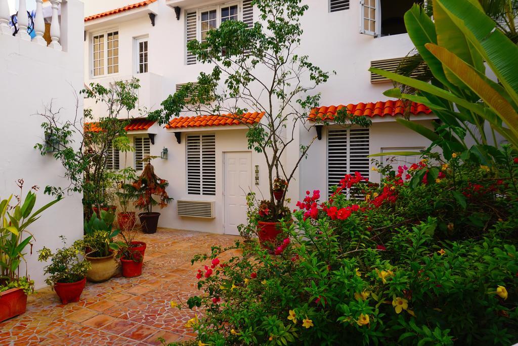 At Wind Chimes Boutique Hotel San Juan Exteriér fotografie